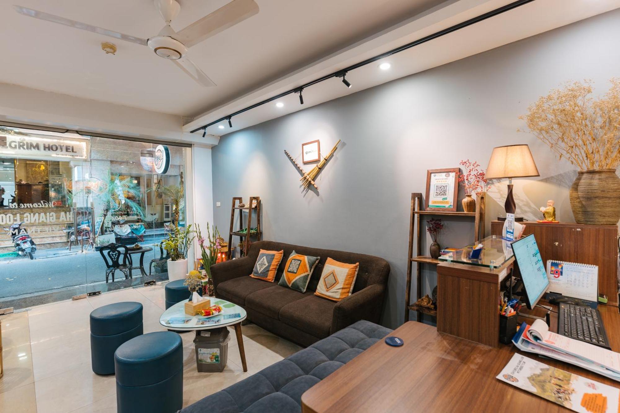Cheers Hostel Hanoi Exterior photo